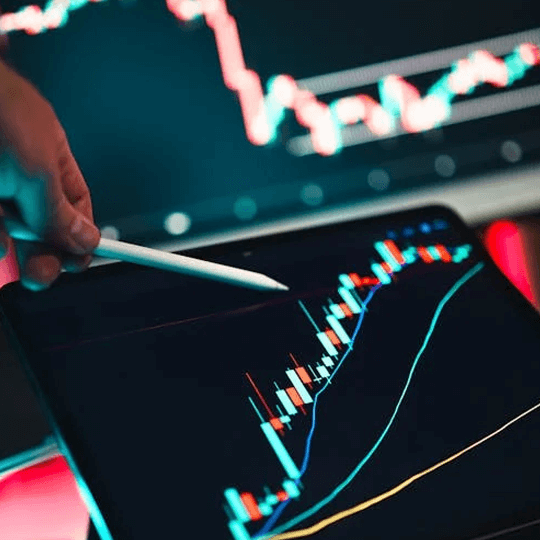 Sommet Luxten - Équipe d'experts en crypto-monnaies